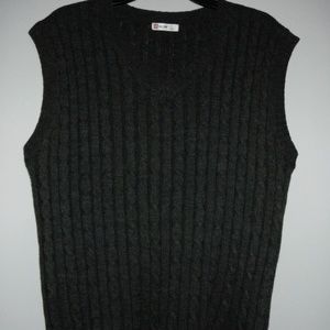 H2H Gray V-Neck Cable Knit Sleeveless Sweater Vest